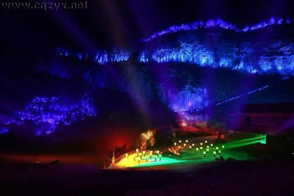 psb-(2).jpg 《印象武隆》