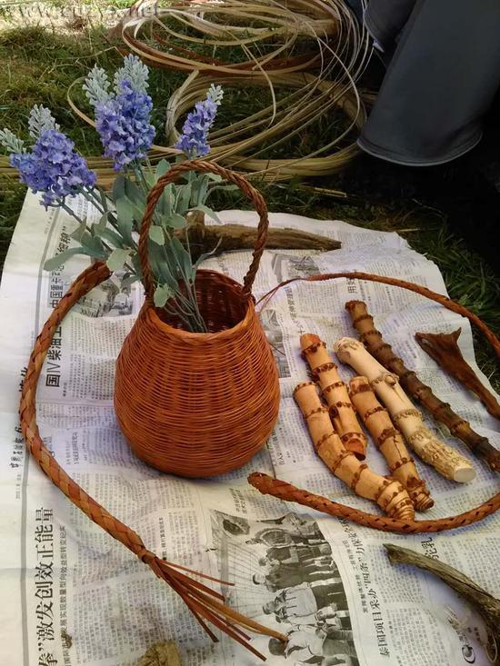 仙女山C-MART融入非遗元素 传统竹编呈现时代之美.jpg