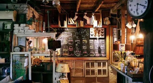 磁器口懒鱼时光馆