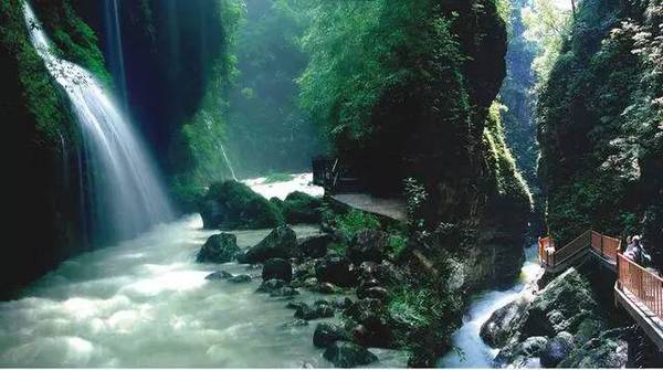重庆自由行-景区活动-黑山谷、龙鳞石海 国庆节自驾买三送一