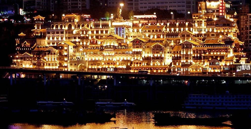 洪崖洞.jpg 洪崖洞.jpg