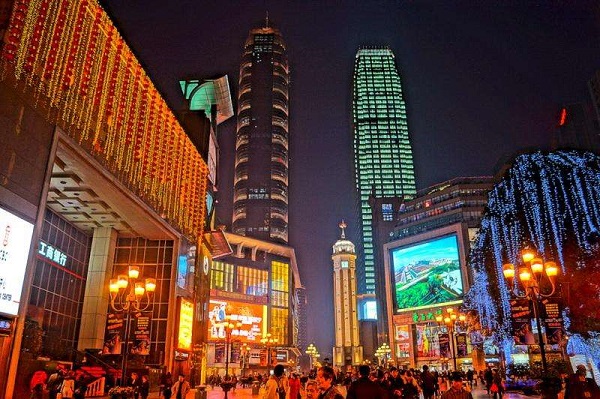 解放碑3.jpg 解放碑3.jpg