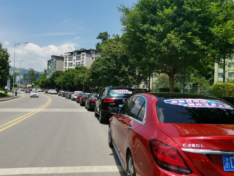 clip_image003.jpg clip_image003.jpg