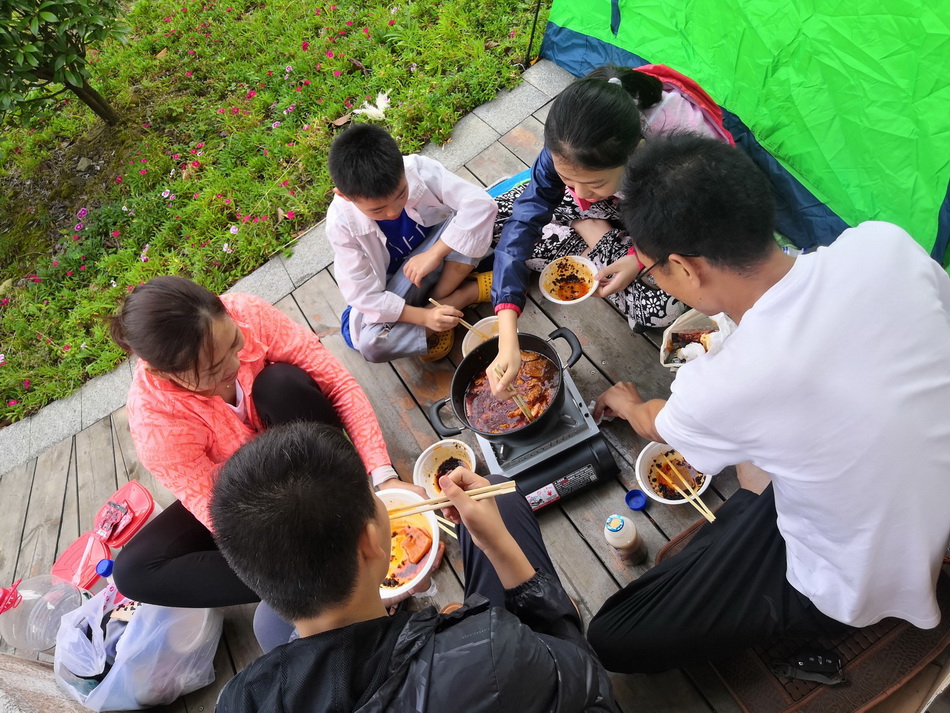 clip_image009.jpg clip_image009.jpg